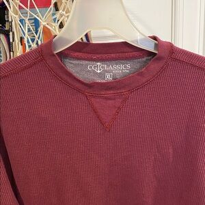 Classic Men's Burgundy Long Sleeve Tee